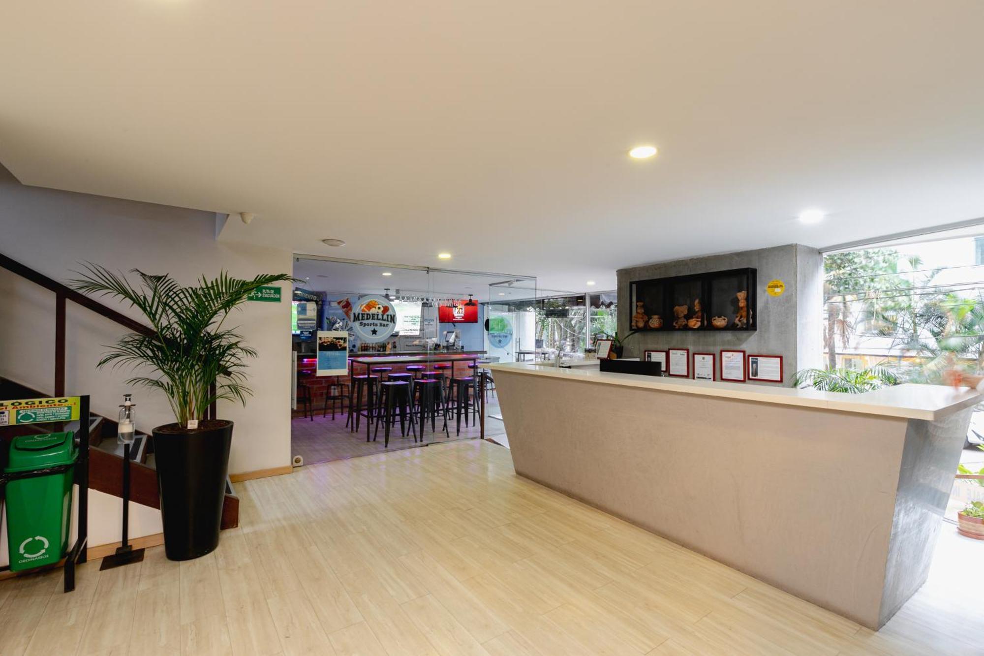 Stylish Loft In Laureles-gorgeous Views & Comfort Apartamento Medellín